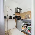 Cozy Studio In The Heart Of Oberkampf